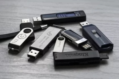 مخاطر الـ USB drives
