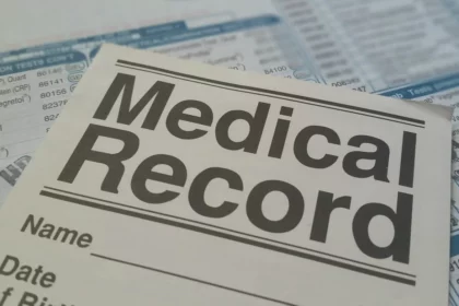 سرقة الهوية الطبية - سجلات طبية